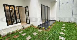 Kode : 19179 (Ad), Dijual rumah duren sawit, luas 175 meter (7×25 m2), Jakarta Timur