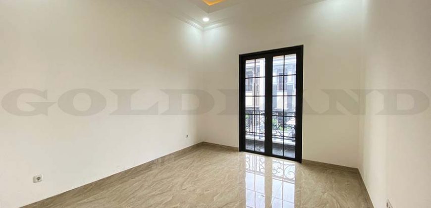 Kode : 19179 (Ad), Dijual rumah duren sawit, luas 175 meter (7×25 m2), Jakarta Timur