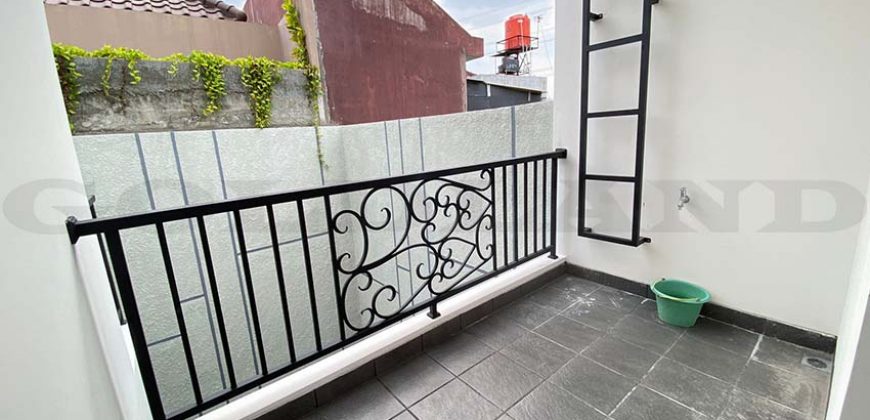 Kode : 19179 (Ad), Dijual rumah duren sawit, luas 175 meter (7×25 m2), Jakarta Timur