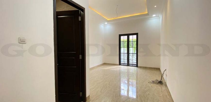 Kode : 19179 (Ad), Dijual rumah duren sawit, luas 175 meter (7×25 m2), Jakarta Timur
