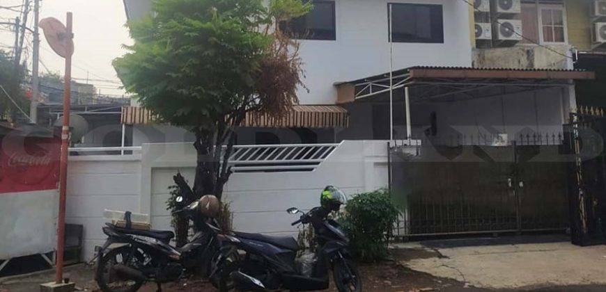 Kode : 19353 (Wb), Dijual/sewa rumah kelapa gading, luas 160 meter (10×16 m2), Jakarta Utara