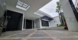 Kode : 18690 (Dj), Dijual rumah cilandak, luas 514.5 meter (21×24.5 m2), Jakarta Selatan