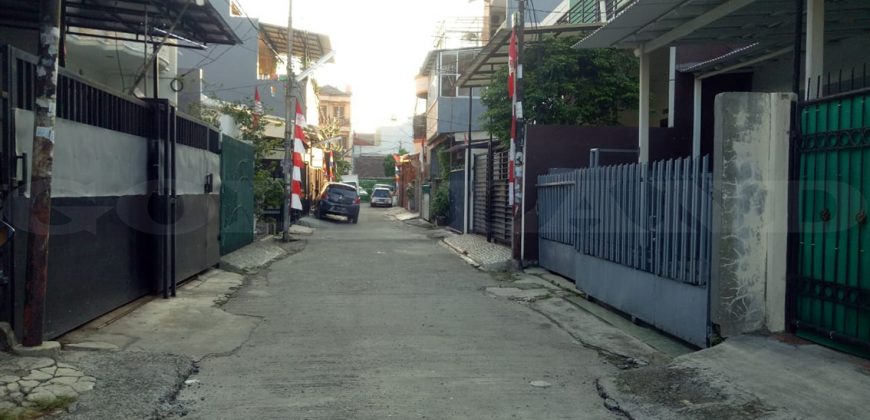 Kode : 15365 (Si), Disewa rumah sunter, luas 96 meter (6×16 m2), Jakarta Utara