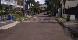 Kode : 12629 (Li), Dijual rumah sunter, luas 345 m2(15×23 m2), Jakarta Utara