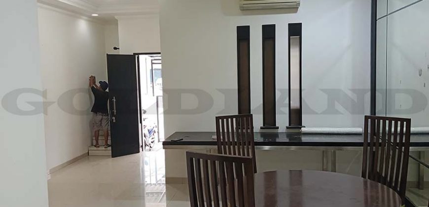 Kode : 13508 (Si), Disewa rumah sunter, luas 96 m2 Z(6×16 m2), Jakarta Utara