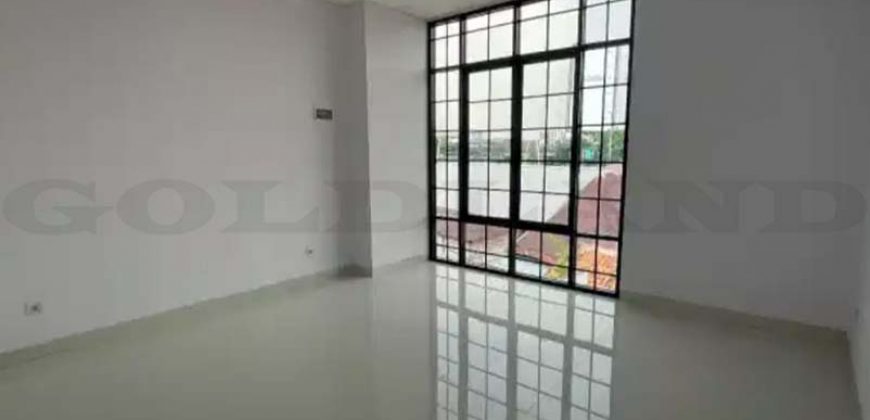Kode : 19381 (Dj), Dijual rumah jatinegara, luas 70 m2, jakarta Timur