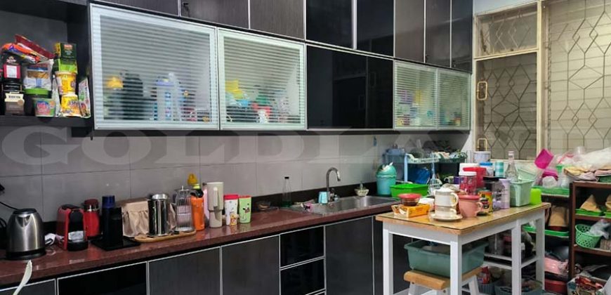 Kode : 14369 (Ds/At), Dijual rumah sunter, luas 200 m2 (8×25 m2), Jakarta Utara