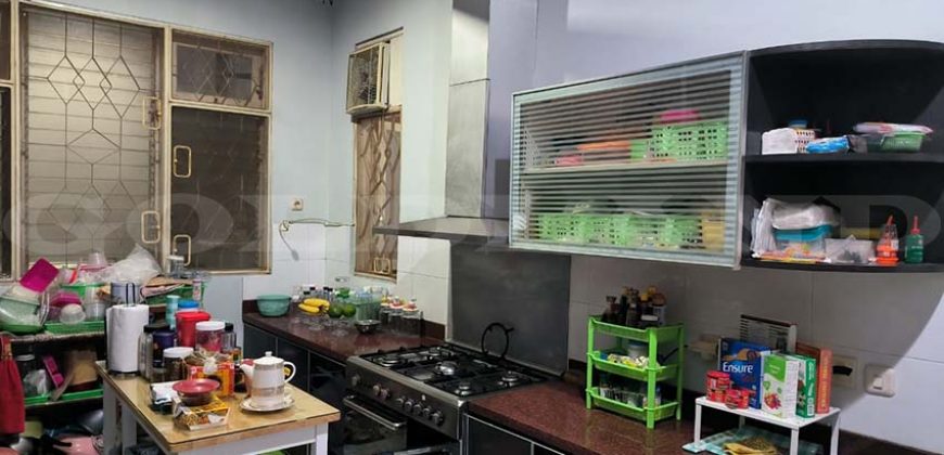 Kode : 14369 (Ds/At), Dijual rumah sunter, luas 200 m2 (8×25 m2), Jakarta Utara