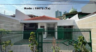 Kode : 19072 (Ta), Dijual rumah Taman sari, luas 225 m2, Jakarta Barat