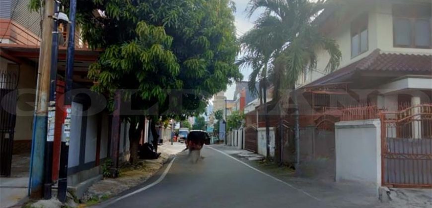 Kode : 19101 (Br), Disewa rumah kayu putih, luas 110 m2, Jakarta Timur