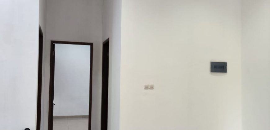 Kode : 18202 (Jh/At), Disewa rumah sunter, luas 140 m2 (7×20 m2), Jakarta Utara