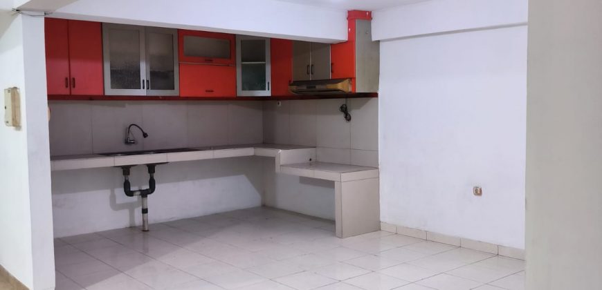 Kode : 18202 (Jh/At), Disewa rumah sunter, luas 140 m2 (7×20 m2), Jakarta Utara