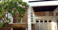 Kode : 19555 (Si), Dijual/sewa rumah golf residance, luas 144 m2, Jakarta Pusat