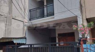 Kode : 03710 (Jn/Bn), Disewa rumah sunter, luas 67.5 m2, Jakarta Utara