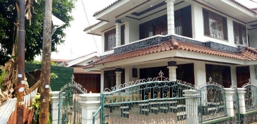 Kode : 05351 (Ha), Disewa rumah Kayu putih, luas 339 m2, jakarta Timur