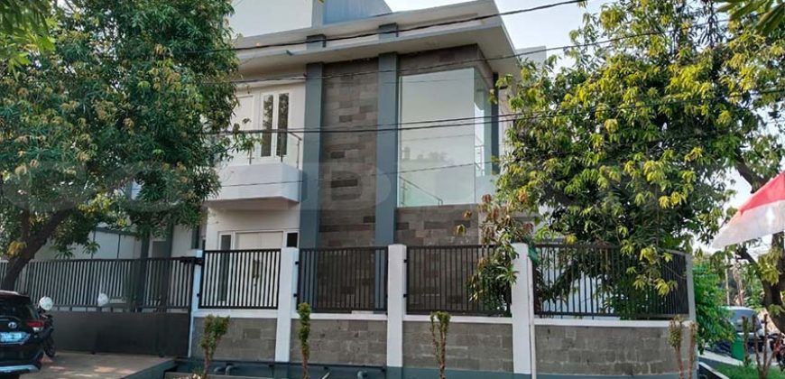 Kode : 14722 (Ad), Dijual rumah pulo mas, luas 192 m2, Jakarta Timur