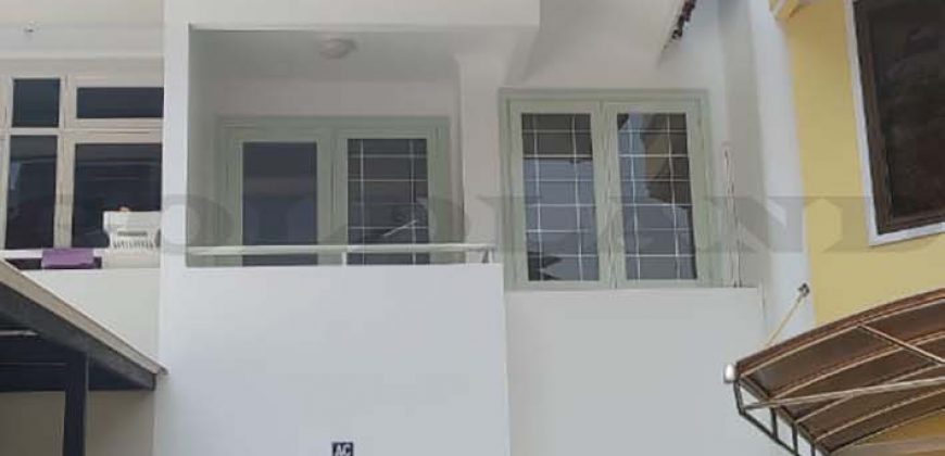 Kode : 20139 (Dj), Dijual rumah Pik, luas 135 m2, jakarta Utara