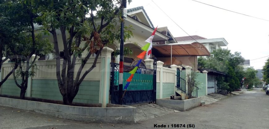 Kode : 15674 (Si), Disewa rumah sunter,luas 270 m2,Jakarta Utara