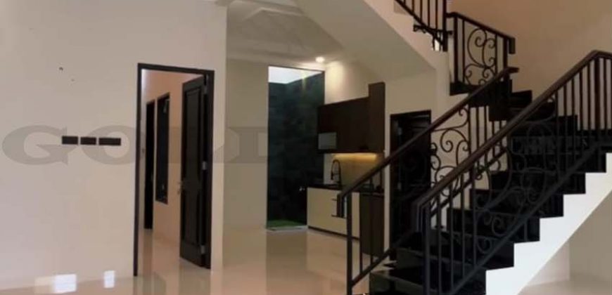 Kode : 20211 (Ad),Dijual rumah Duren sawit,luas 126 m2,Jakarta Timur