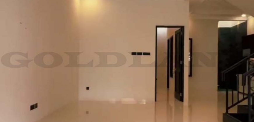 Kode : 20211 (Ad),Dijual rumah Duren sawit,luas 126 m2,Jakarta Timur