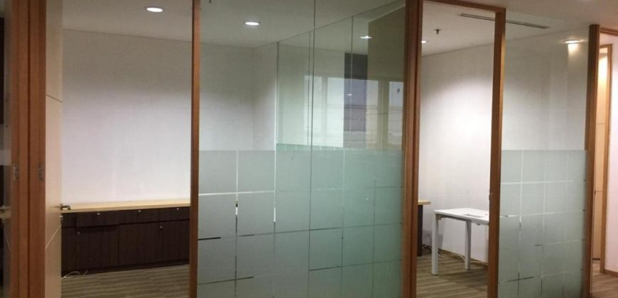 Kode : 20457 (Js),Disewa office menara sudirman,luas 300 m2,Jakarta Selatan