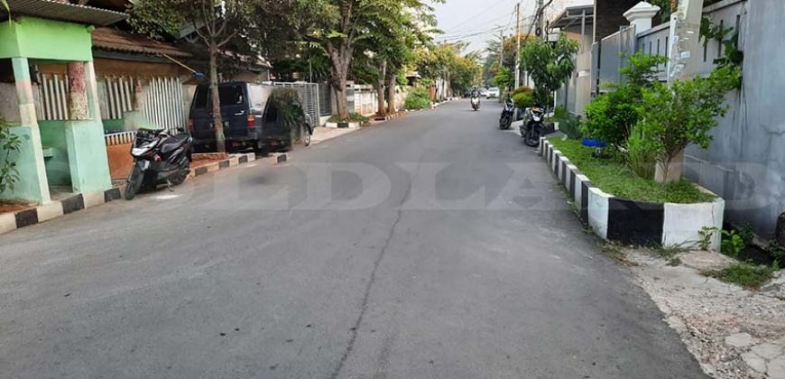 Kode : 20483 (Ad) Disewa rumah sunter,luas 264 m2,Jakarta Utara