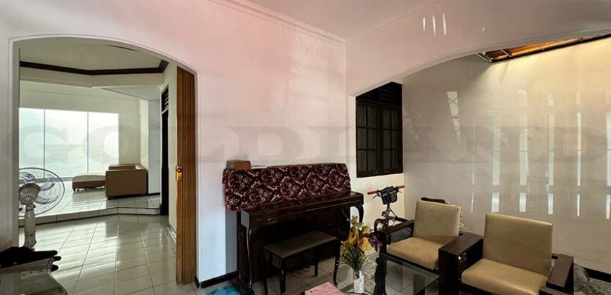 Kode : 20349 (Si/Bn),Dijual rumah sunter,luas 348 m2,jakarta Utara