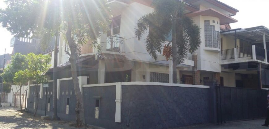 Kode : 14065 (At/Si),Dijual/sewa rumah sunter,luas 226 m2,Jakarta Utara