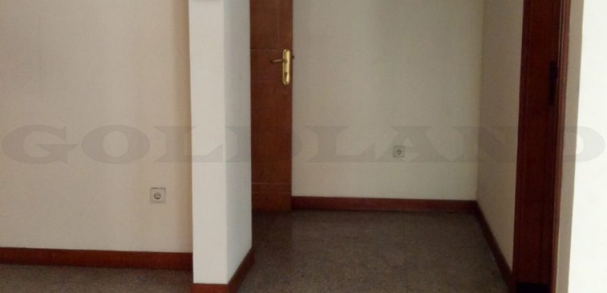 Kode : 14065 (At/Si),Dijual/sewa rumah sunter,luas 226 m2,Jakarta Utara