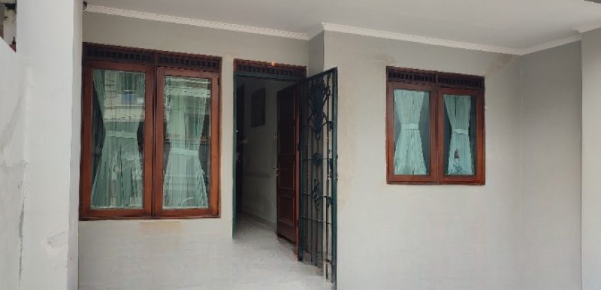 Kode : 17841 (Si),Disewa rumah sunter,luas 120 m2,jakarta Utara