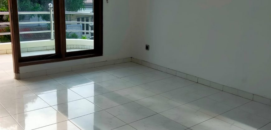 Kode : 16932 (Ha),Disewa rumah sunter,luas 260 m2,Jakarta Utara
