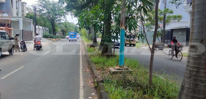 Kode : 20594 (Br),Dijual/sewa rumah penggilingan,luas 220 m2,Jakarta Utara