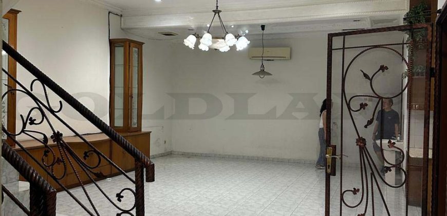 Kode : 18995 (Ta),Disewa rumah sunter,luas 157.5 m2,Jakarta Utara