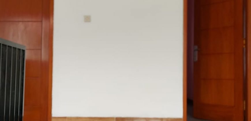 Kode : 11180 (No),Dijual rumah cilincing,luas 100 m2,Jakarta Utara