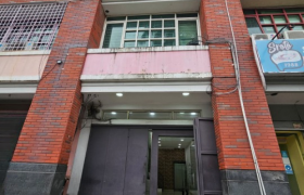 Kode : 20655 (Ad),Disewa ruko pluit,luas 58.5 m2,Jakarta Utara
