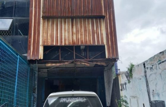 Kode : 20632 (At),Dijual ruko ciledug,luas 117.5 m2,Tangerang