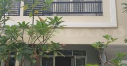 Kode : 20233 (Si), Dijual town house, luas 105 m2, Jakarta Utara