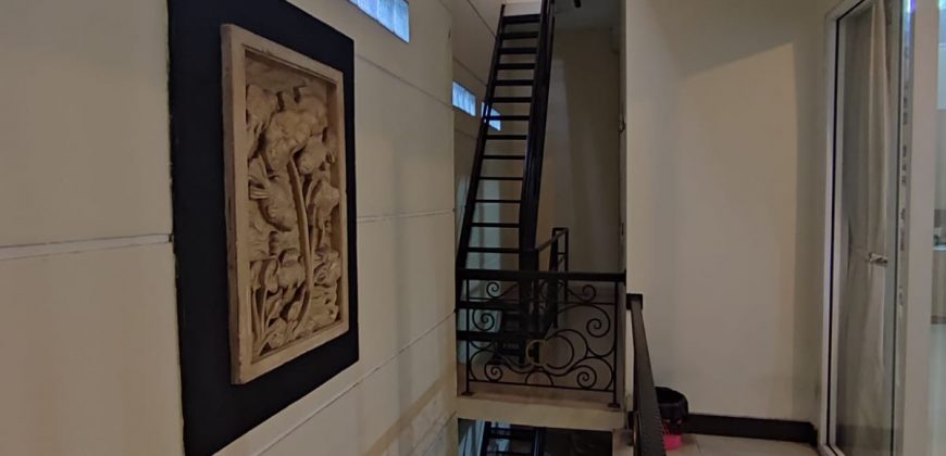 Kode : 20688 (Dj), Dijual rumah sunter,luas 180 m2,Jakarta Utara