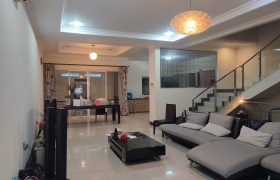 Kode : 20688 (Dj), Dijual rumah sunter,luas 180 m2,Jakarta Utara
