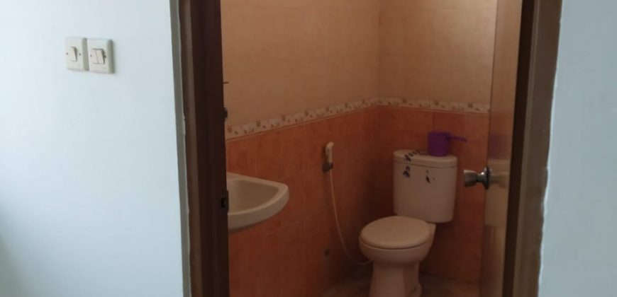 Kode : 20729 (Br/At), Dijual/sewa ruko tomang,luas 320 m2,Jakarta Barat