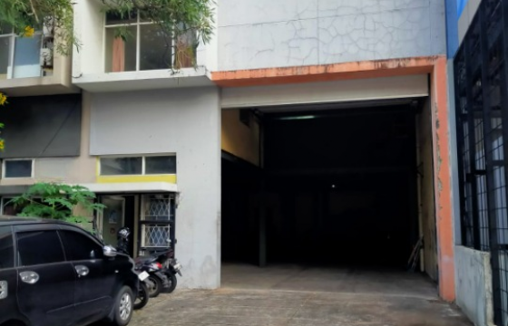 Kode : 20736 (Si),Disewa gudang bizpark,luas 216 m2,jakarta Timur