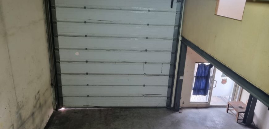 Kode : 20736 (Si),Disewa gudang bizpark,luas 216 m2,jakarta Timur