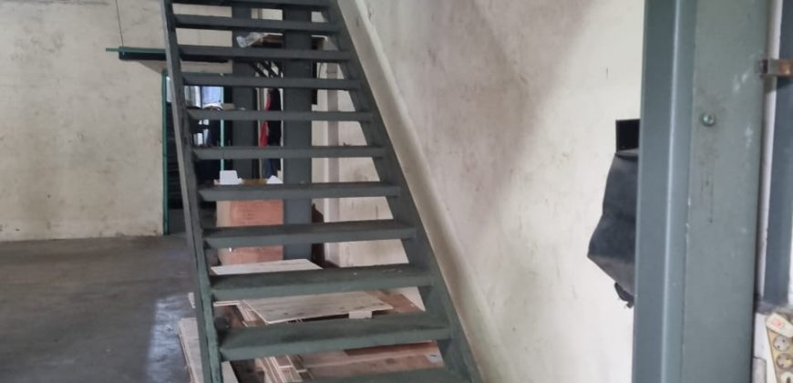 Kode : 20736 (Si),Disewa gudang bizpark,luas 216 m2,jakarta Timur
