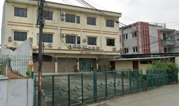 Kode : 20729 (Br/At), Dijual/sewa ruko tomang,luas 320 m2,Jakarta Barat