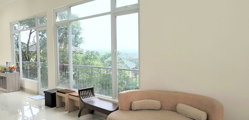 Kode : 20735 (Ta),Dijual rumah sentul,luas 325 m2,Jawa barat