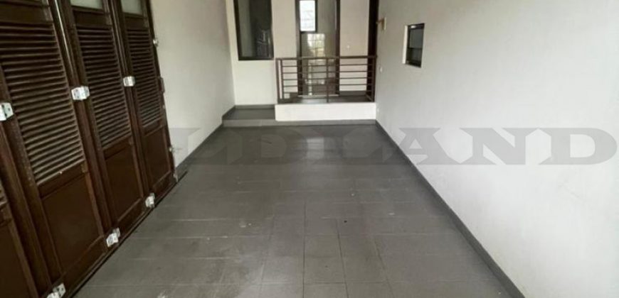 Kode : 20375 (Dj),Dijual rumah Bsd, luas 300 m2, Tangerang