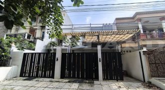 Kode : 21020 (At),Disewa rumah sunter,luas 300 m2,jakarta Utara
