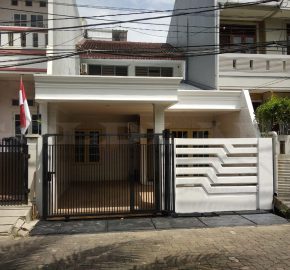 Kode : 13569 (Ad),Disewa rumah sunter, luas 96 m2,Jakarta Utara