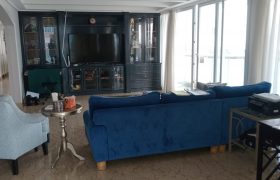 Kode : 18373 (Js),Dijual apartment royal springhill,luaas 432 m2,jakarta Pusat