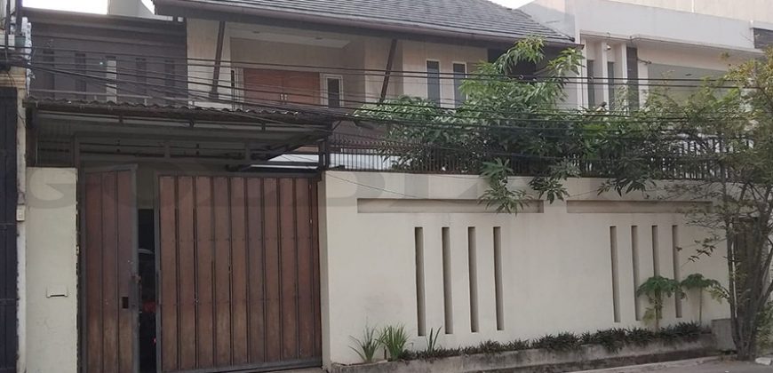 Kode : 20376 (Dj),Dijual rumah tanjung duren,luas 337.5 m2,Jakarta barat